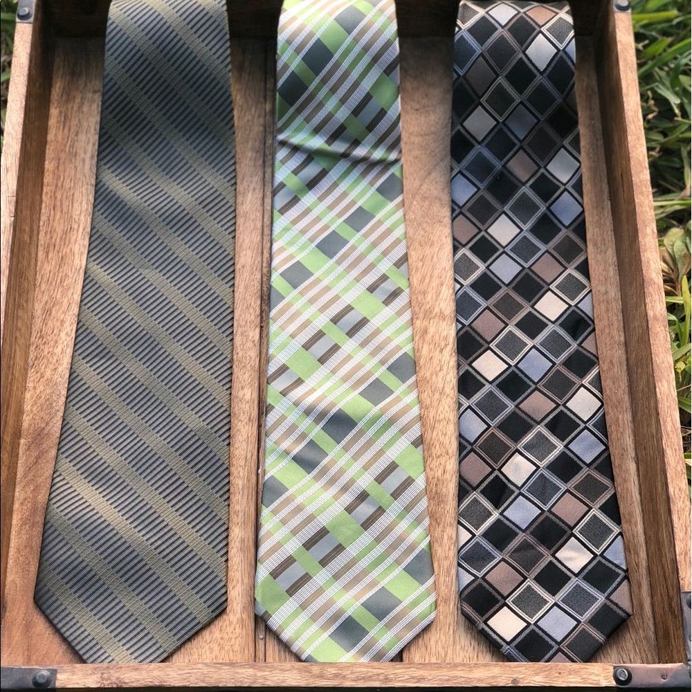 3 Tie Bundle! Chereskin, Van Heusen, Kenneth Cole